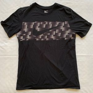 Nike Graphic T-Shirt